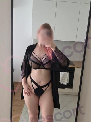 Monia - escort Katowice