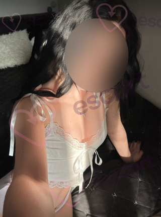 Gorąca figlarna szparka - escort Warsaw