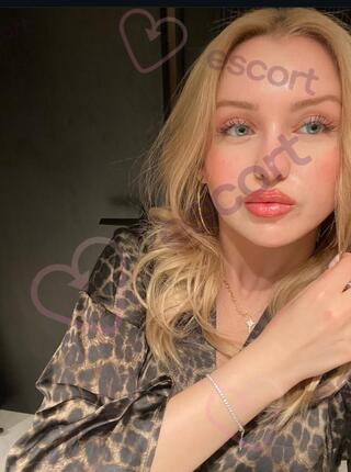 Julia - escort Warszawa
