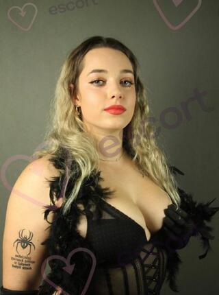 Nimfomanka Oliwka - escort 