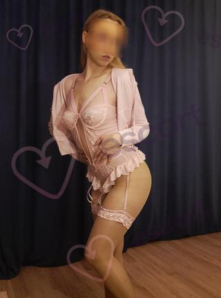 Słodka Zlata Masażystka - escort Warsaw