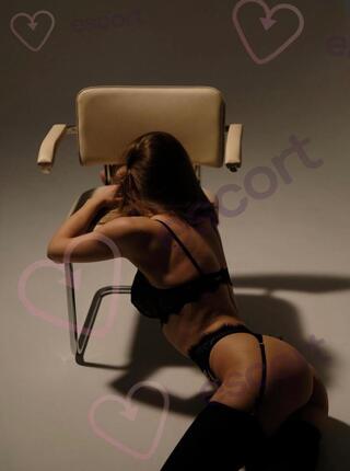 NOWA Klara Premium Massage - escort Breslavia