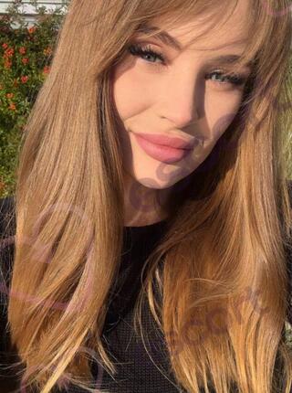 Arina 21 - escort Cracovie