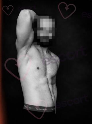 Czuły Masażysta - escort Varsovie