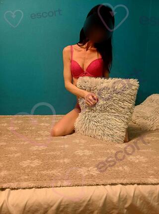 Czarna  Kicia - escort Radom