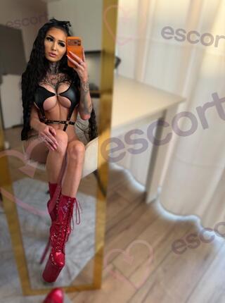 Devil Czikita - escort 