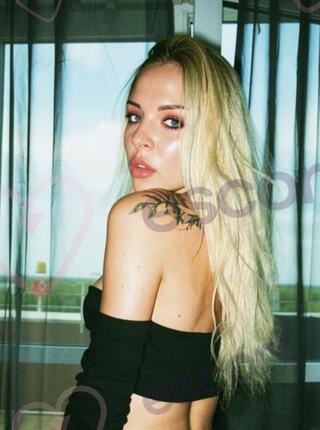 Sweet Amelka Massage - escort Warschau