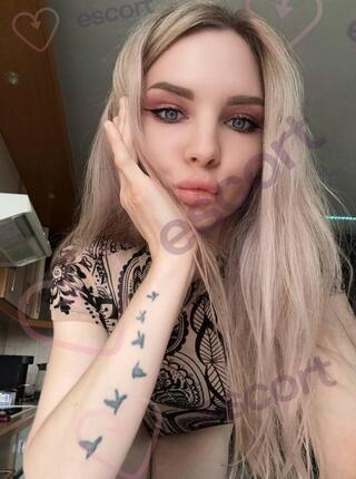 Sweet Amelka Massage - escort Warsaw