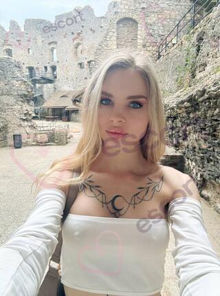 Amelia Massage - escort Warschau