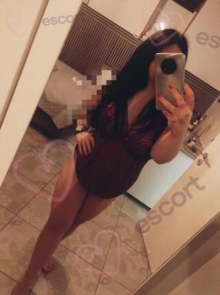 Daga - escort Krakau