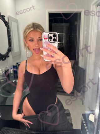 Justine - escort Saint Denis