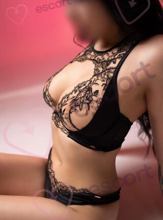 Emi Hypnos Lounge Spa - escort Breslau