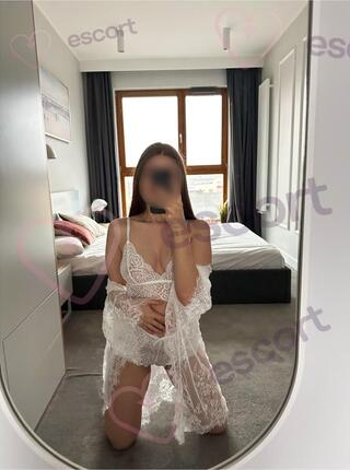 Amelia VIP dziewczyna - escort Gdansk