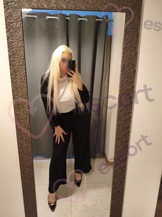 Elegancka Weronika 21 - escort Warsaw
