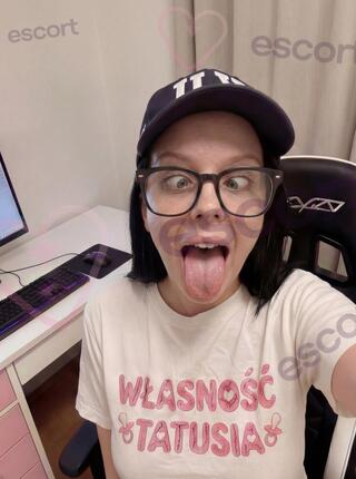 nieogarnietaNOWAkamOD50 - escort 