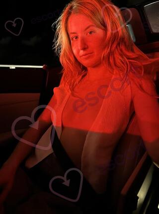 Fruy - escort Tsaghkadzor