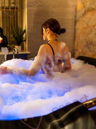 Vika - escort Varsovia