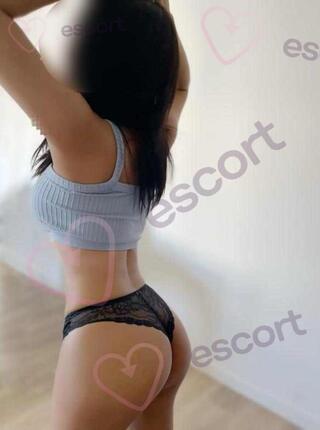 Mira  azjatycki masaż piękna - escort Gliwice