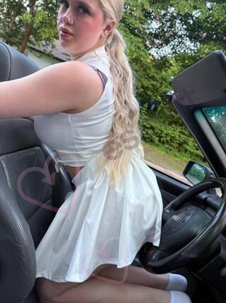 Angela - escort Aachener