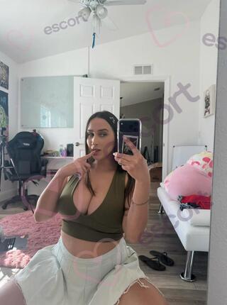 Ashley - escort Augsburg