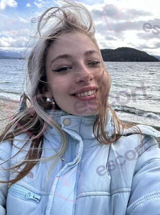 Serine - escort Frankfurt