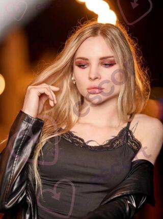 Amelia- Massage - escort Warszawa