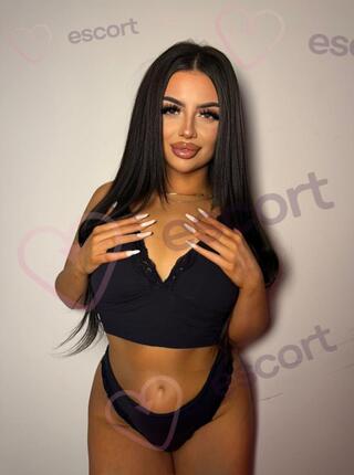 LAURA BAD BUNNY - escort Warsaw