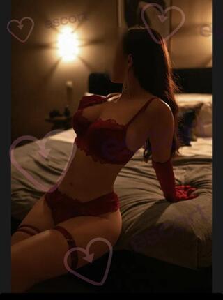 Anna Andrea - escort Cracovie