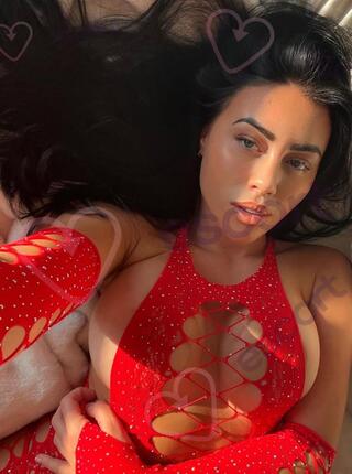 Sophia - escort Lyon