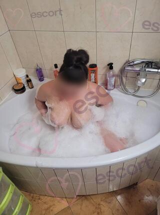 Julcia - escort Warsaw