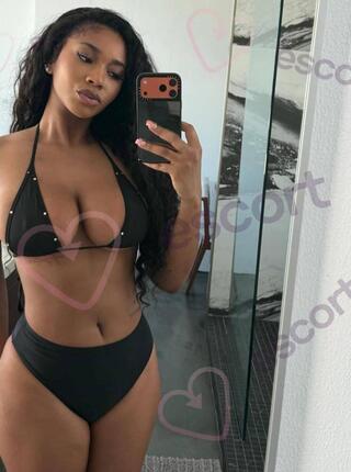 Laritza - escort Varsovie