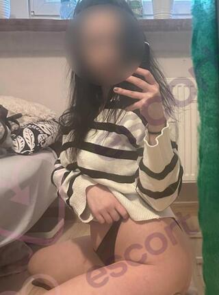 Karolina - escort Cracovia