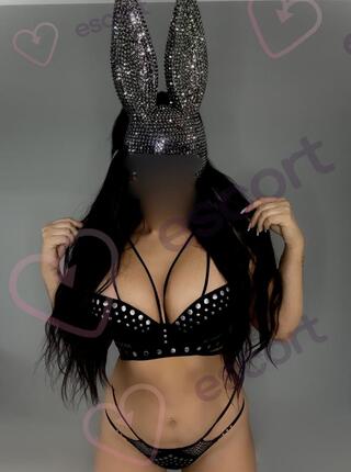 Black BUNNY - escort Grójec