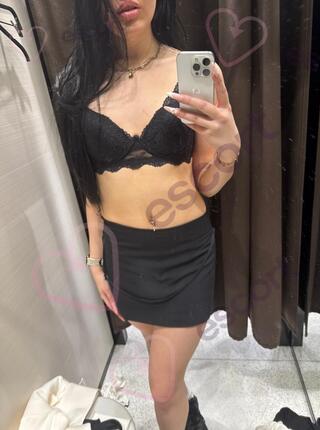 Lili - escort Varsovie