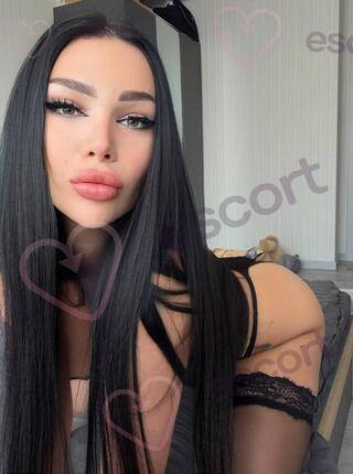 Milana Brunette - escort Gdańsk