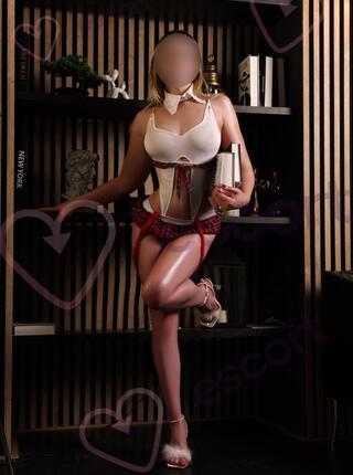 JASMIN Nuru - escort Breslau