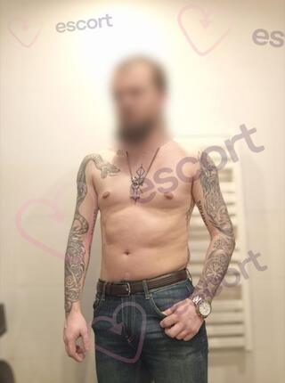 Ragnar - escort Cracow