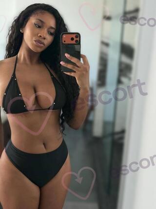 Laritza - escort Warsaw