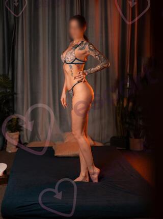 Vika - escort Warsaw