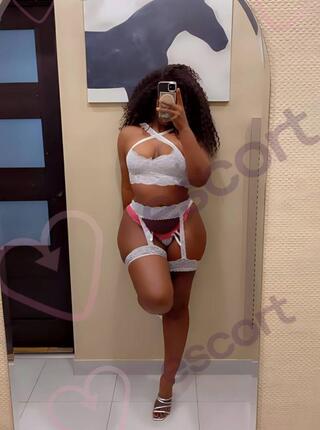 mulata - escort Warsaw