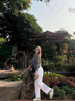 May - escort Warschau