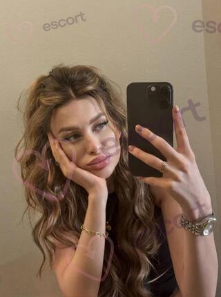 Kira Lux - escort Lodz