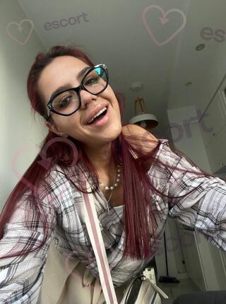 Alisa 19 lat - escort Poznań