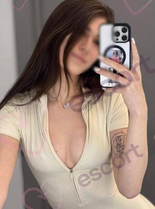 Rianna - escort Lodz
