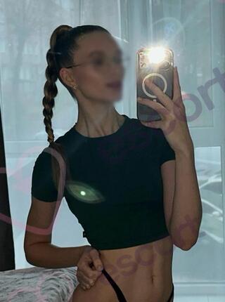 Katrin - escort Wroclaw