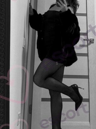 Lilia - escort Lodz
