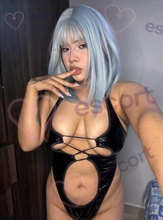 Dominika - escort 