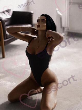 Czarnulaa Nicola - escort Gdynia