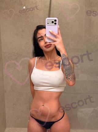 Kendall - escort Breslau