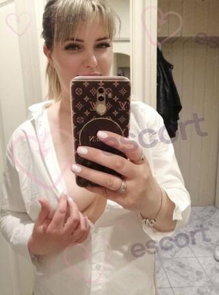 Mia - escort Lodz